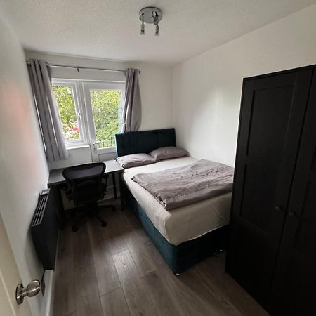 Modern 2 Bed Apartment & Free Parking Canterbury Exterior foto