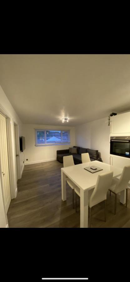 Modern 2 Bed Apartment & Free Parking Canterbury Exterior foto